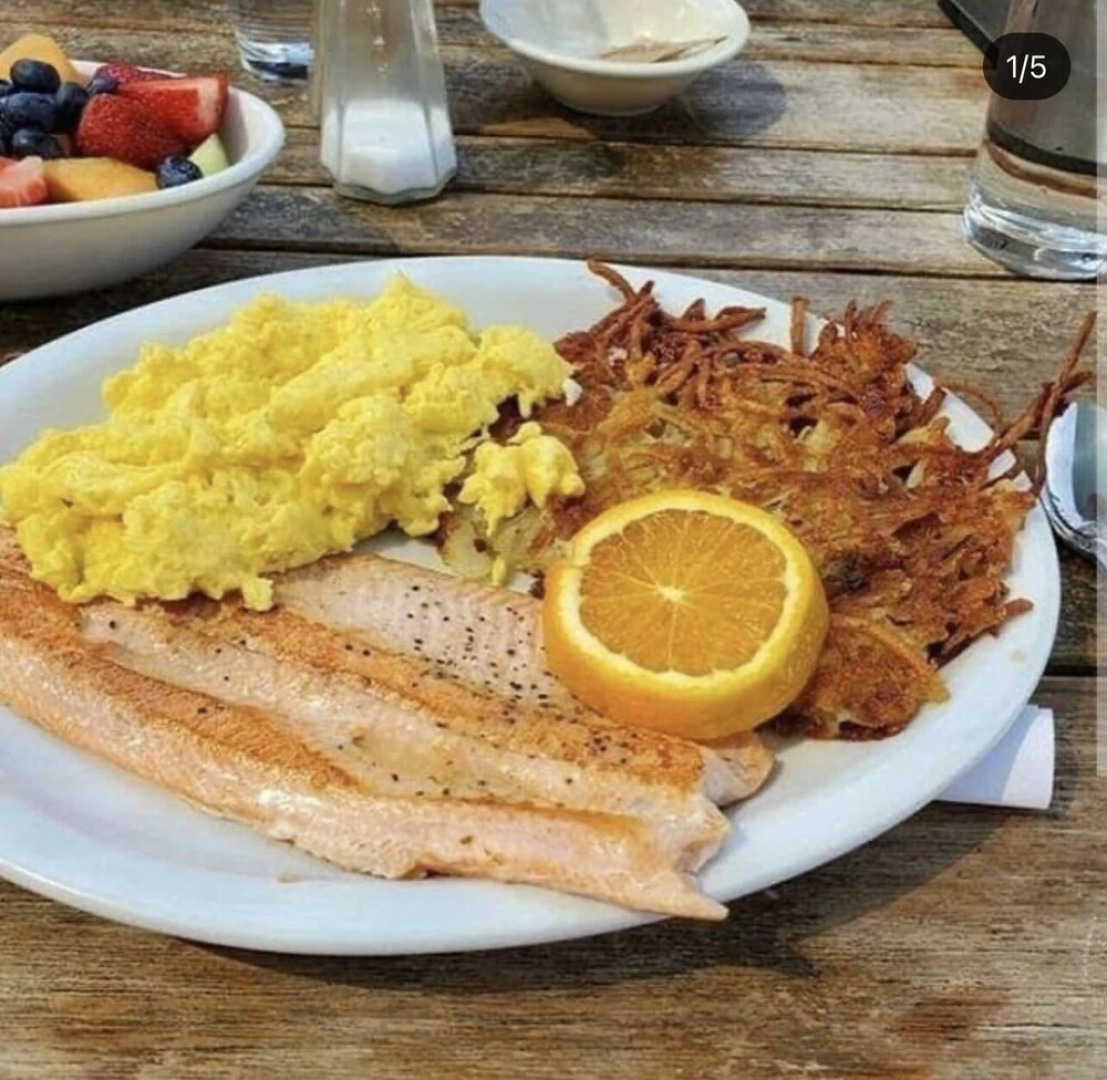 Silver Fork Lodge and Restaurant