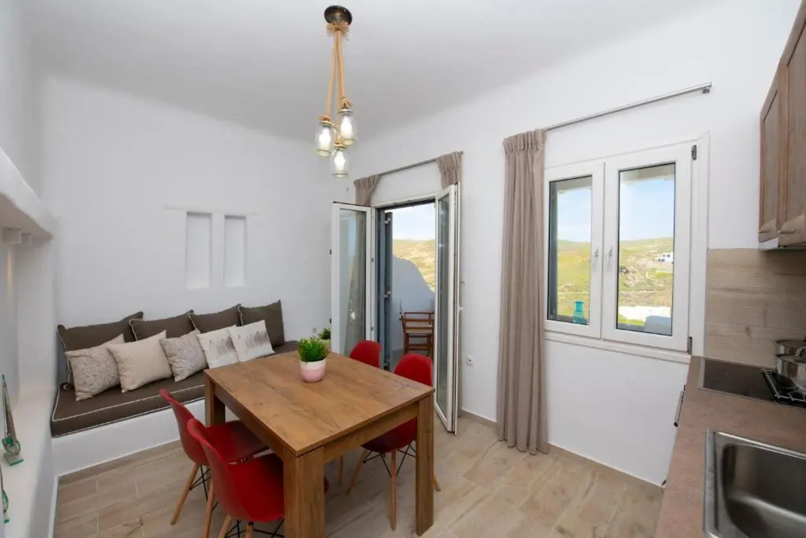 Superior Beachfront Apartment 1 with view to the Aegean Sea