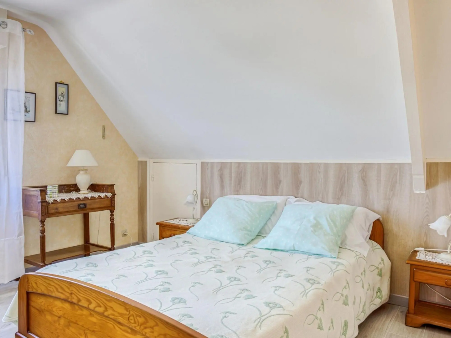 Beautiful house in Penestin in Brittany a 2 min walk from the sea