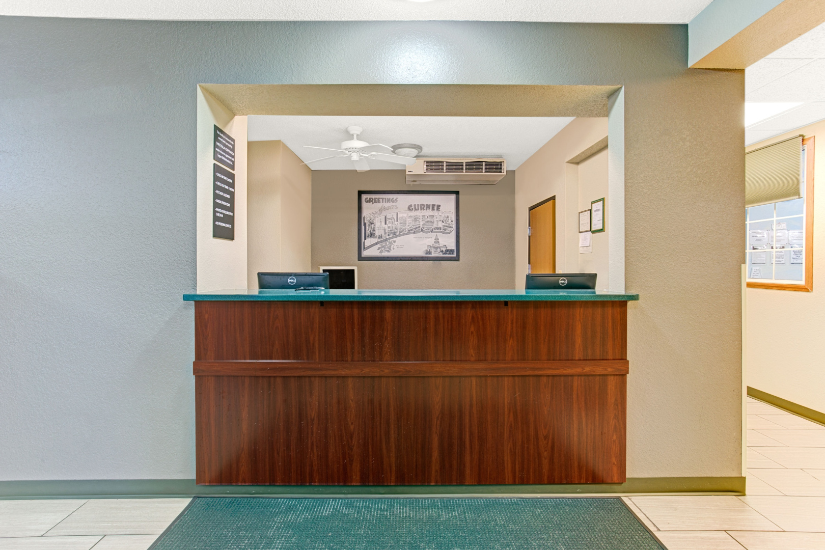 Ramada Kingman