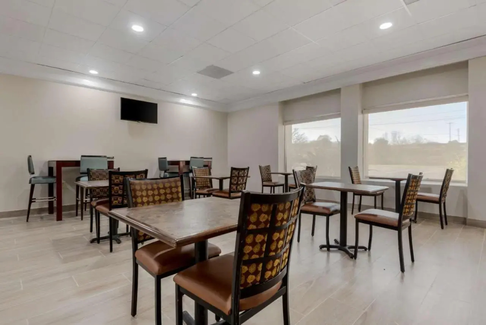Quality Inn & Suites New Hartford - Utica