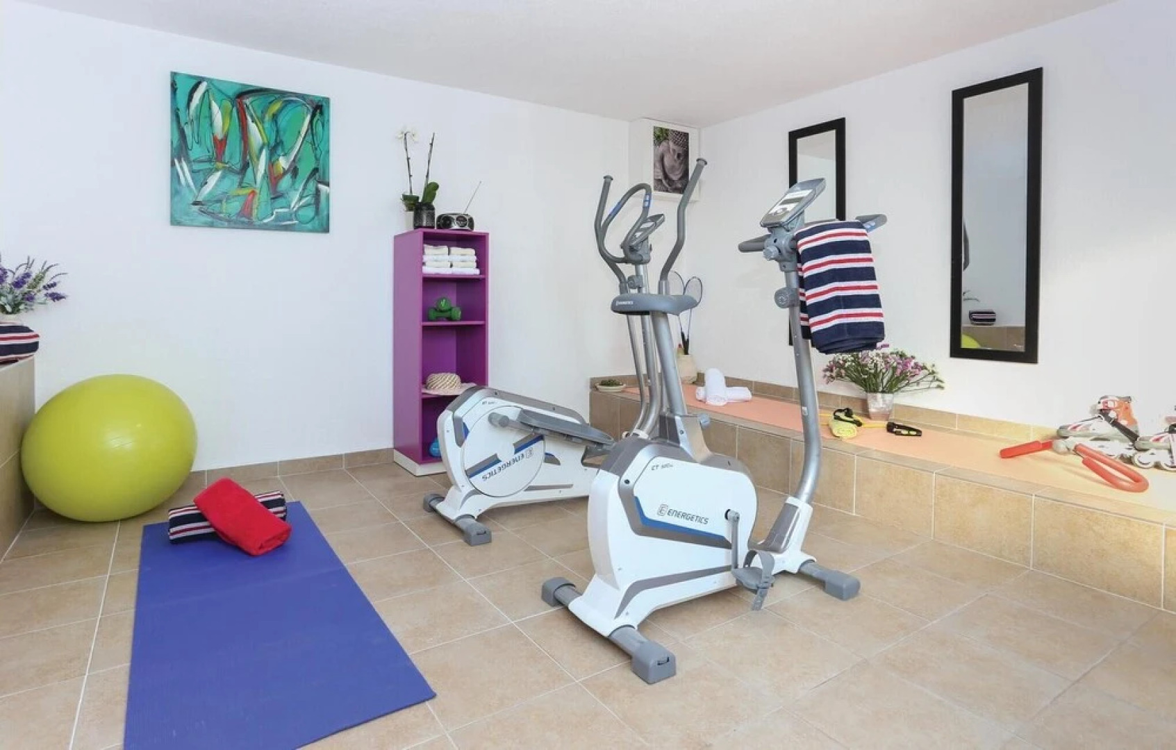 Stunning Home in Kucine With Wifi and 4 Bedrooms