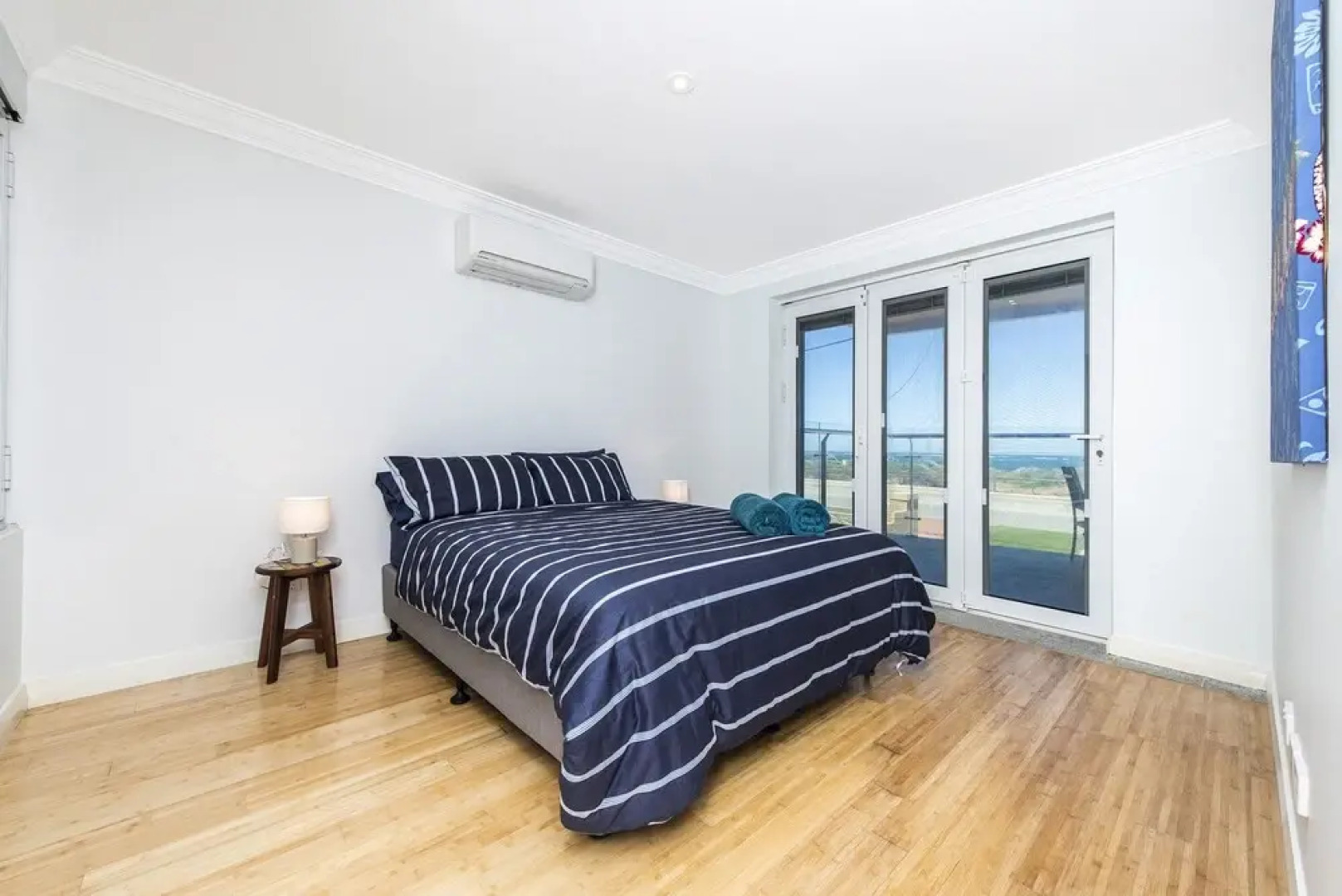 Ocean Surf - Luxury Apartment With Ocean Views