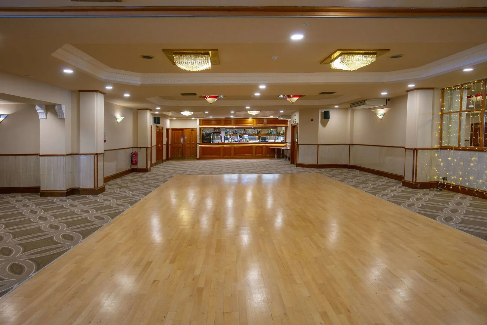 Woodlands Hotel, BW Signature Collection