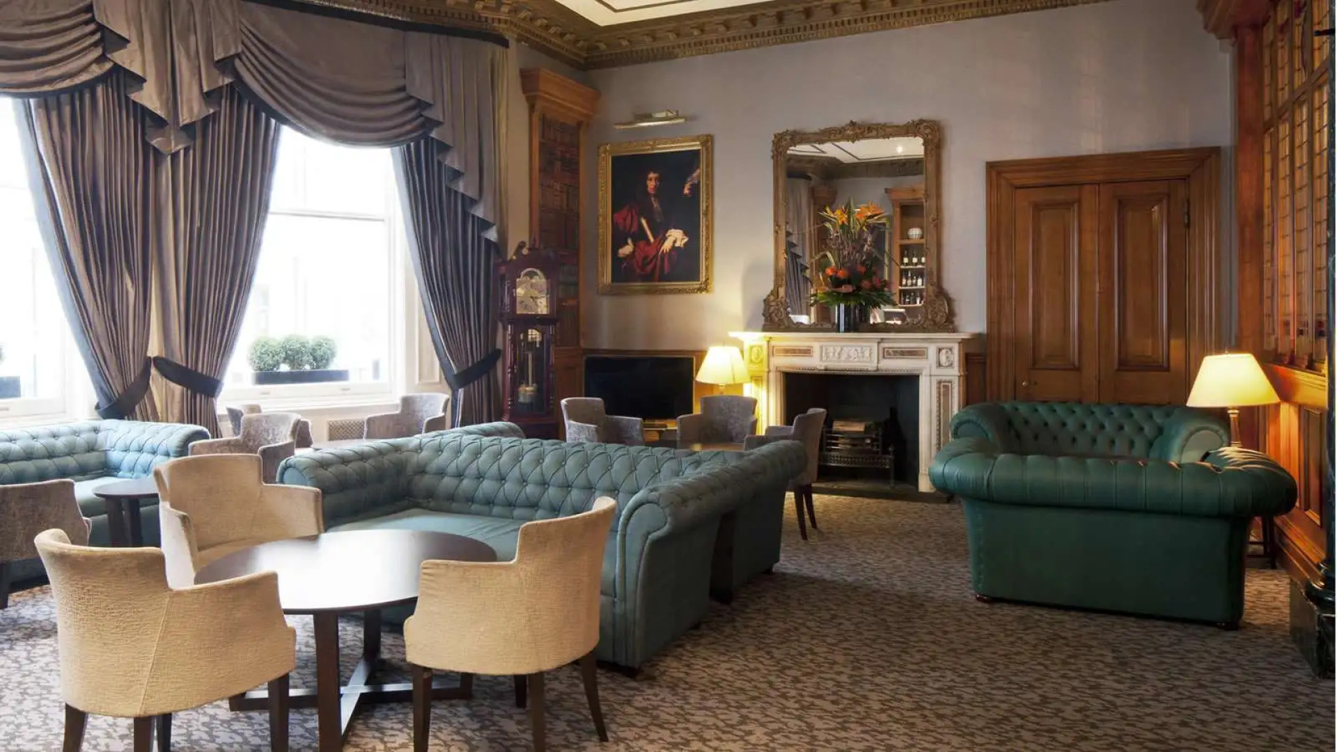 Gem Strathmore Hotel