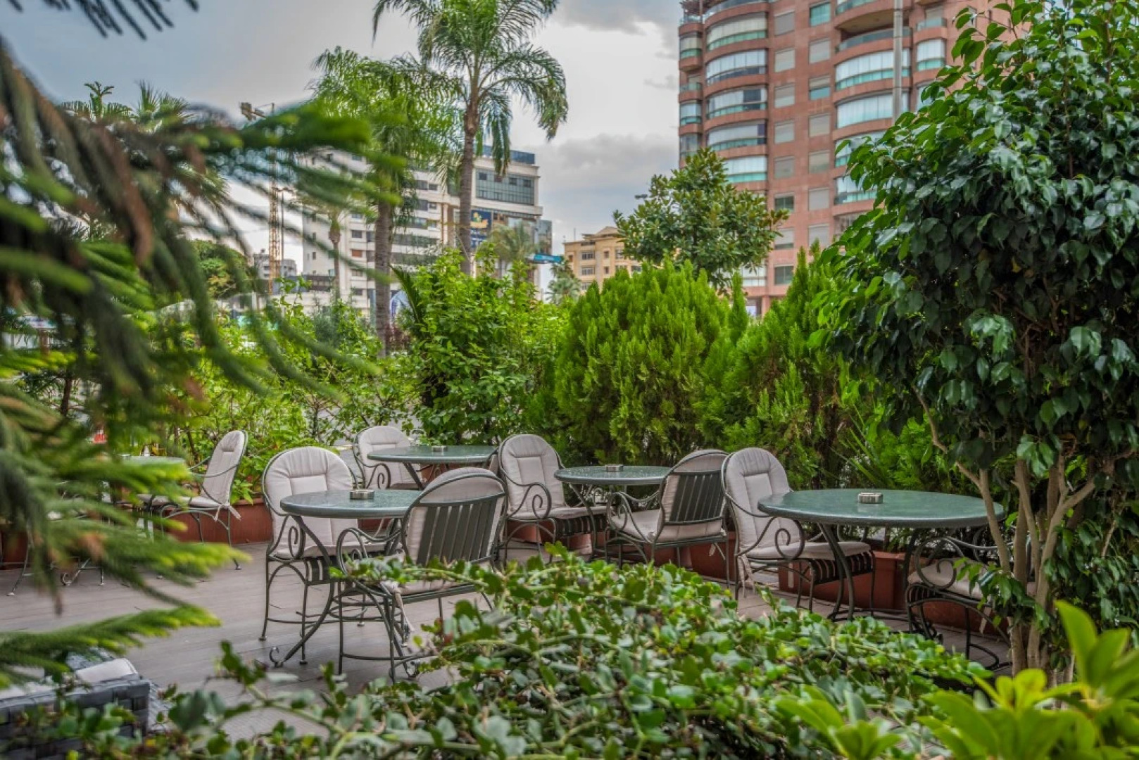 Golden Tulip Galleria Hotel