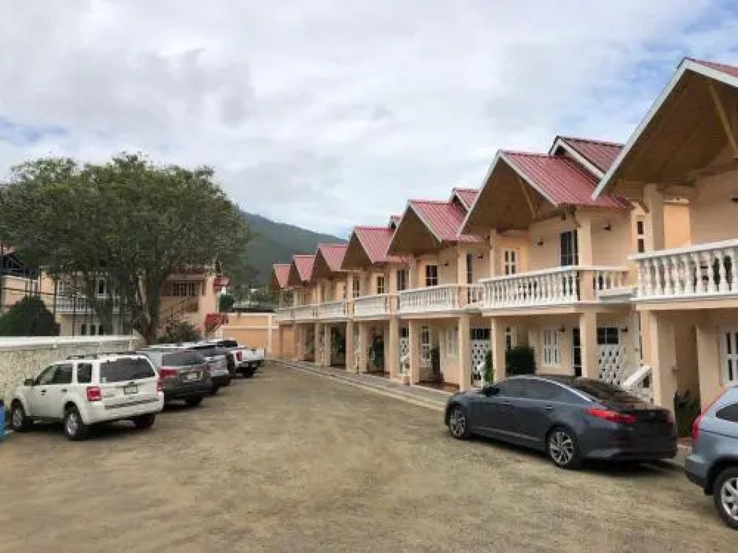 Constanza Villas & Club