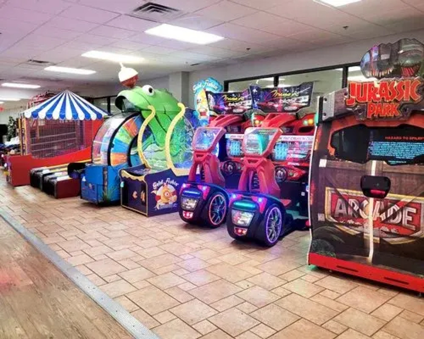 Split Rock Resort - 5 Nights, Lake Harmony, USA