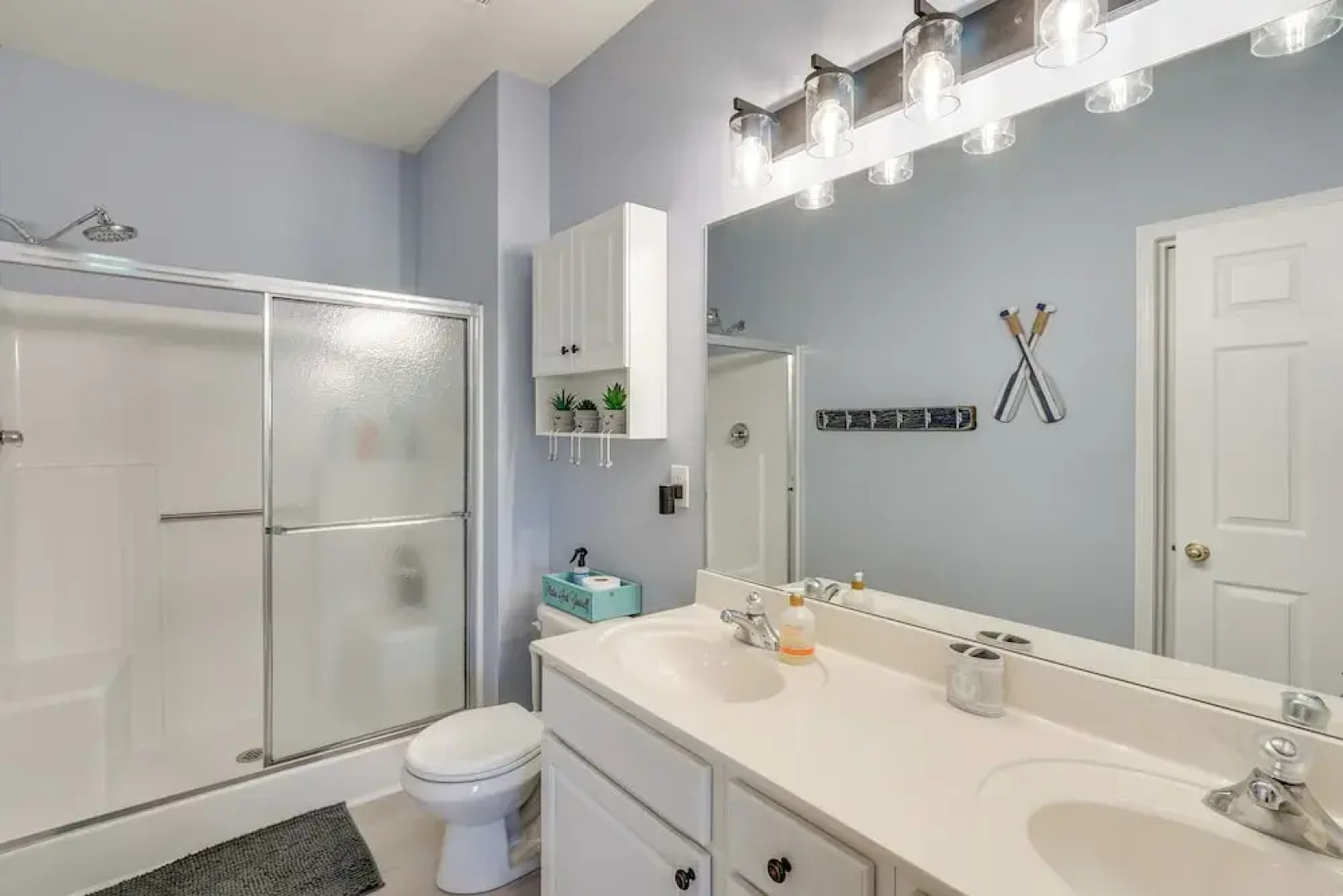 4 Mi to Dtwn: Gem w/ Lake Access in Camdenton