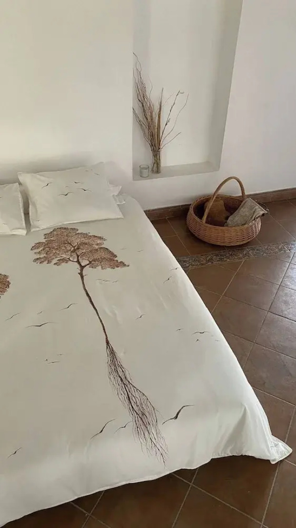 Room-magnolia Loft A Spacious, Authent