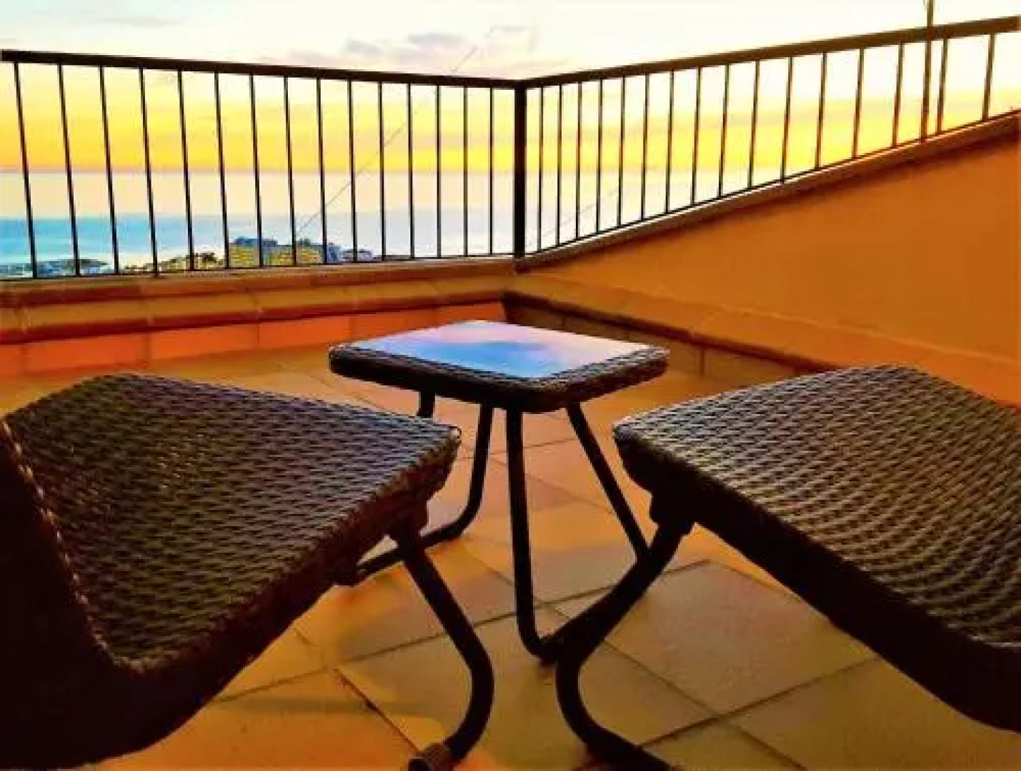 Ashram Villa Sunshine