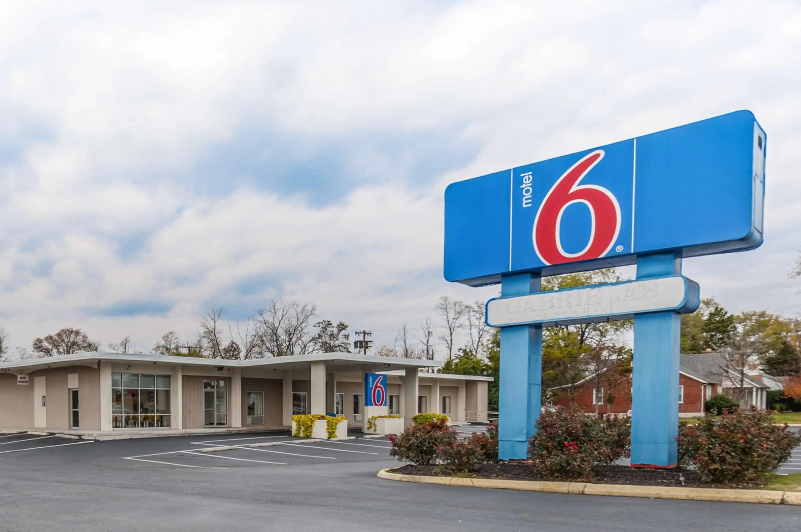 Motel 6 Winchester, VA