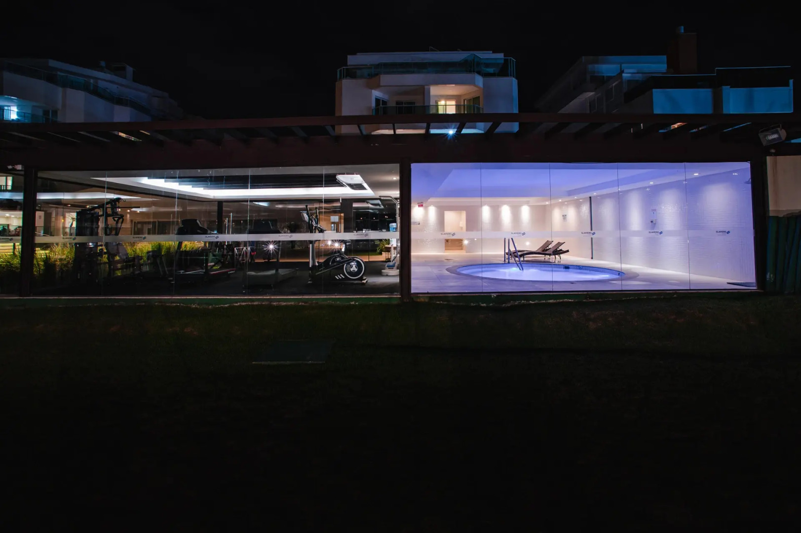 SLAVIERO  Ingleses Convention