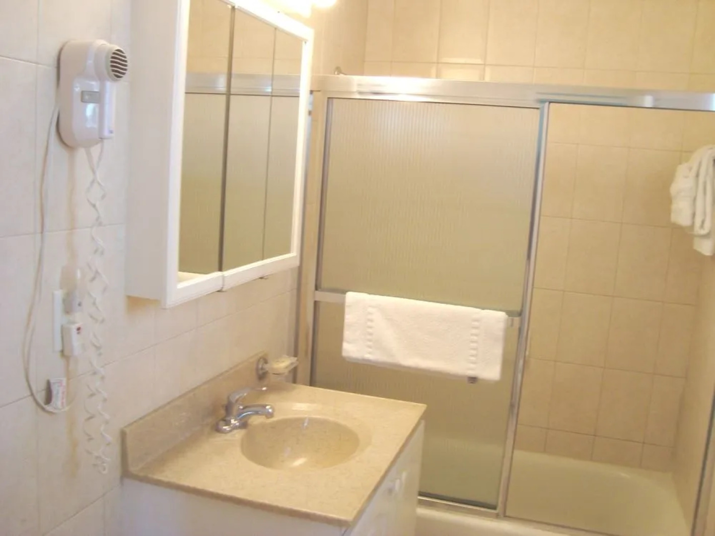 Golden Strand Ocean Villa Resort