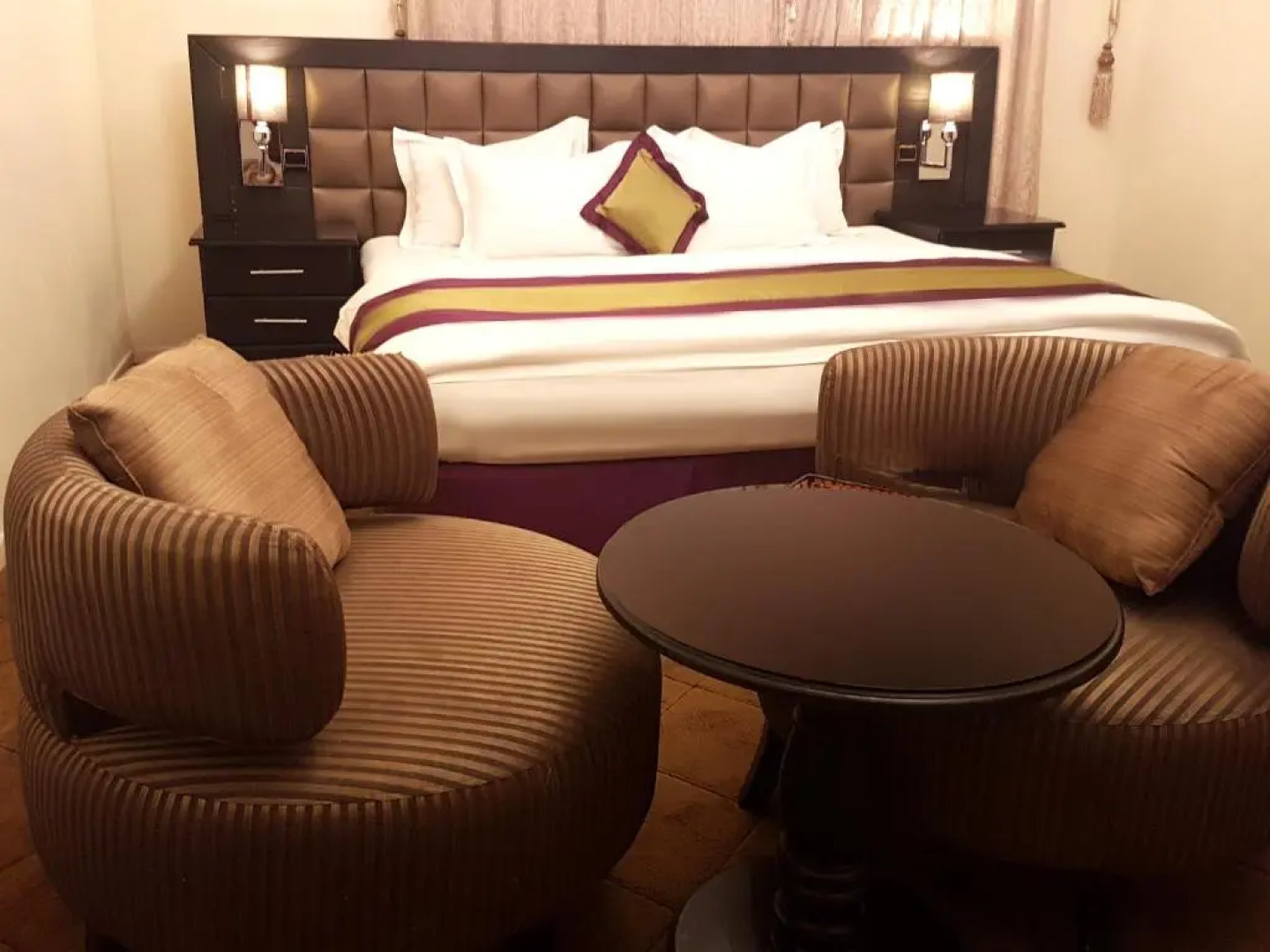 Qasr Allathqiah Furnished Apartment 4