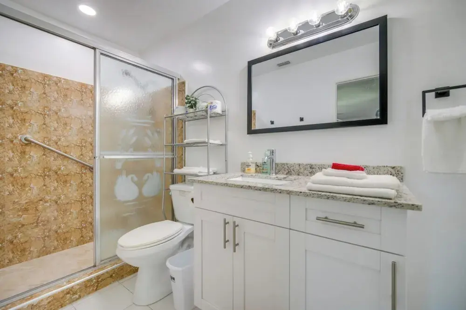 < 3 Mi to Hard Rock Stadium: Miami Home w/ Sunroom