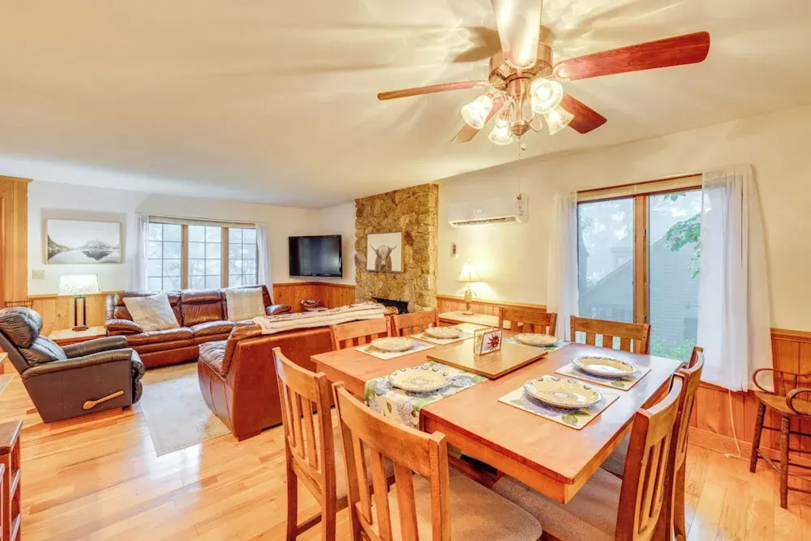 Game Room & Fire Pit: Wintergreen Resort Home!