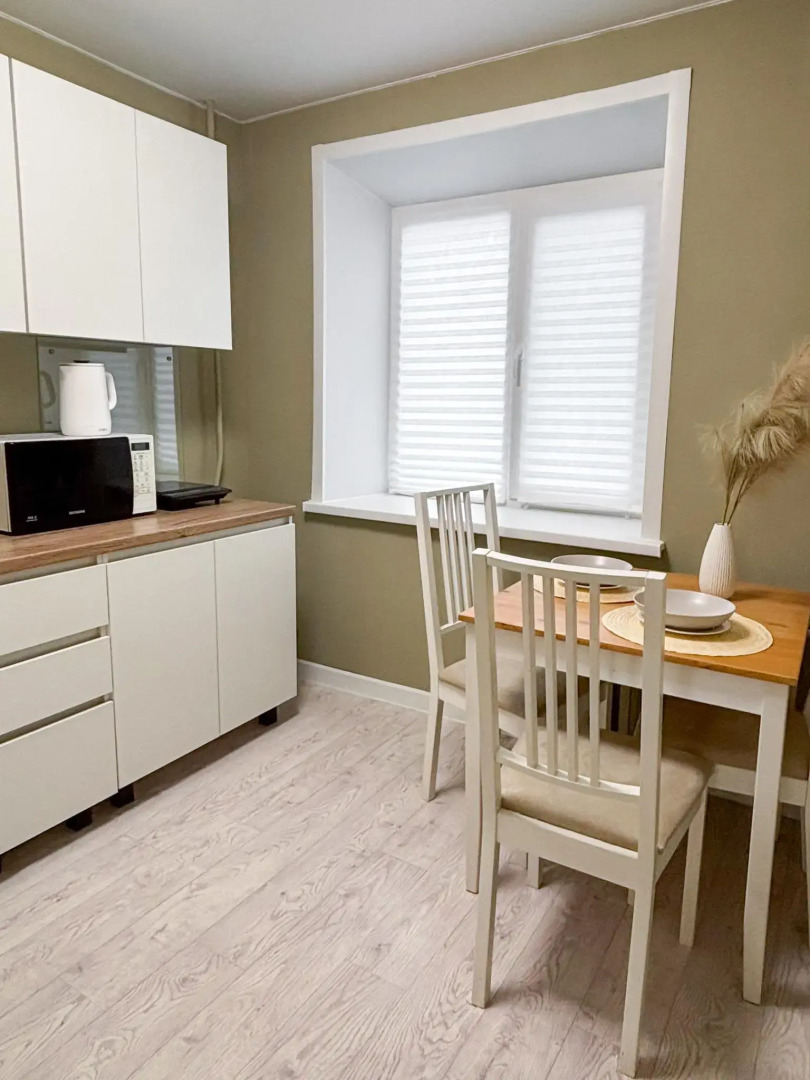 Апартаменты на Октябрьском проспекте 10