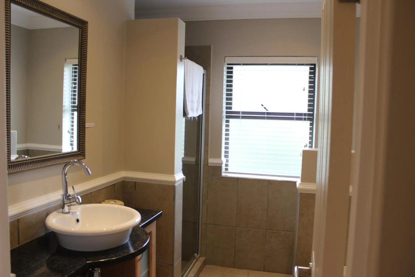 Sunbird Haven Self-Catering Sleeps 8