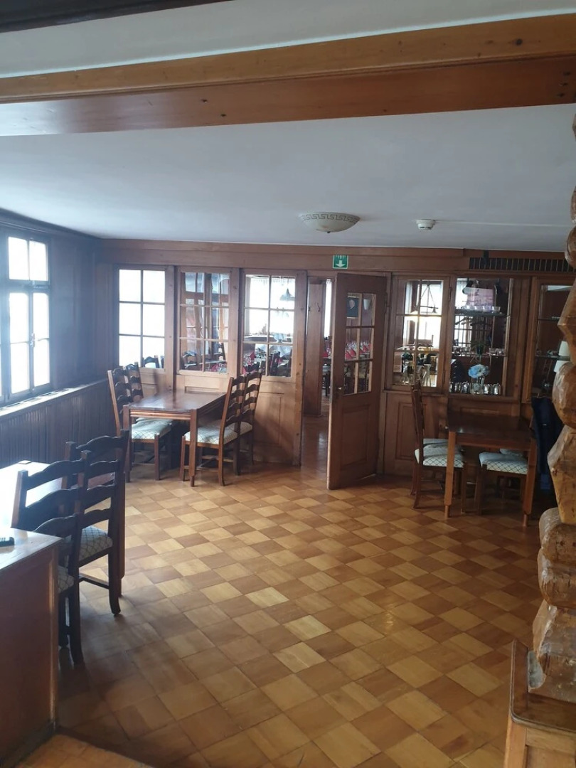 Schwanen Hotel & Backpacker