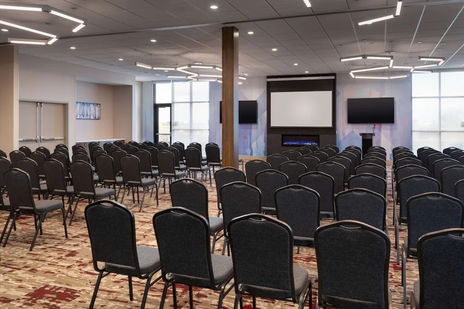 Hilton Garden Inn Visalia