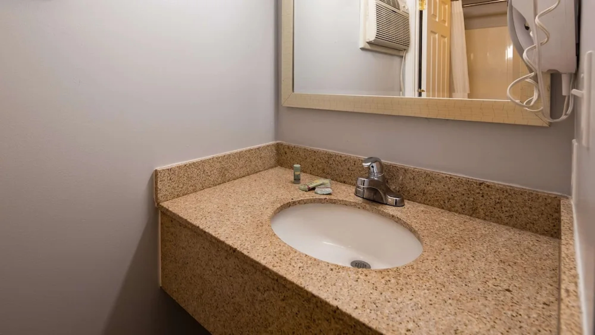 Country Hearth Inn Pigeon Forge