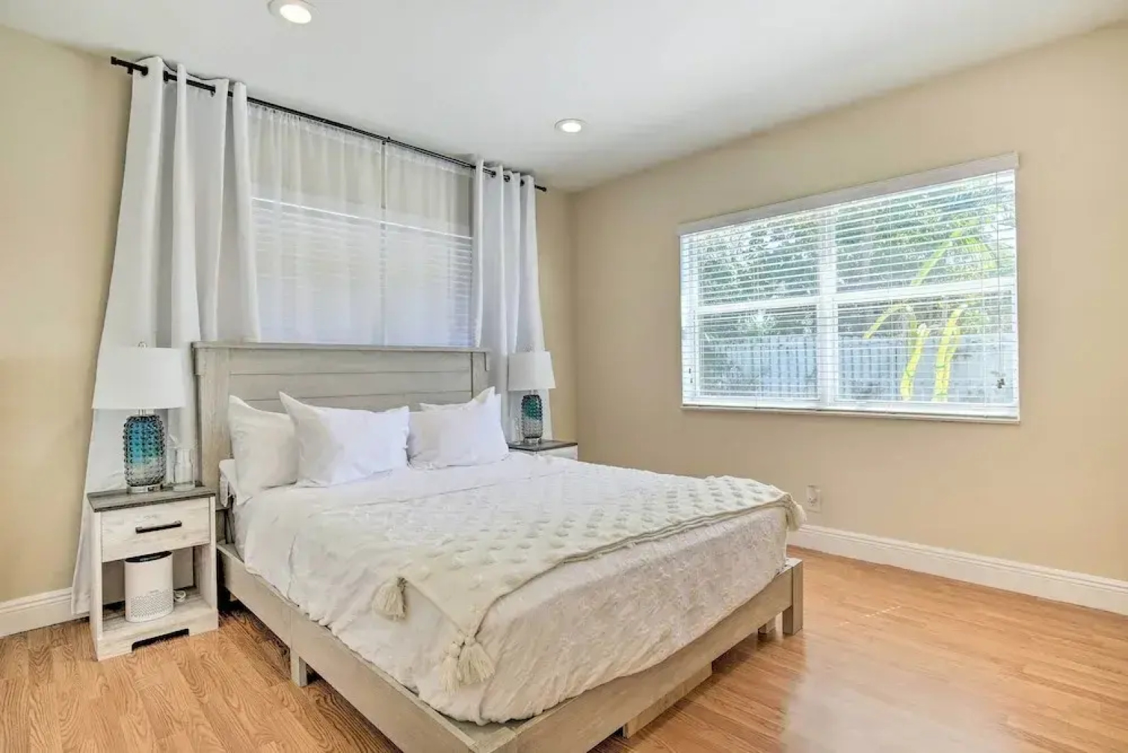 Vacation Rental w/ Private Pool in Wilton Manors