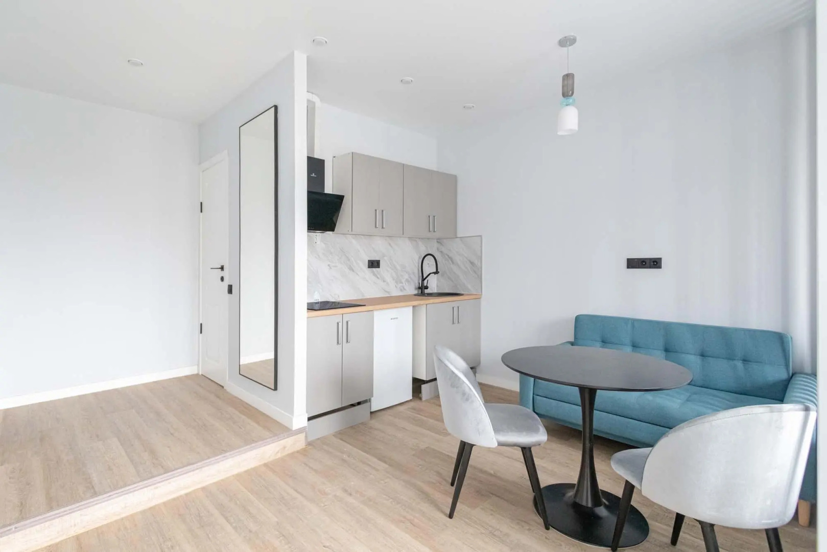 На квартире на улице Никитина