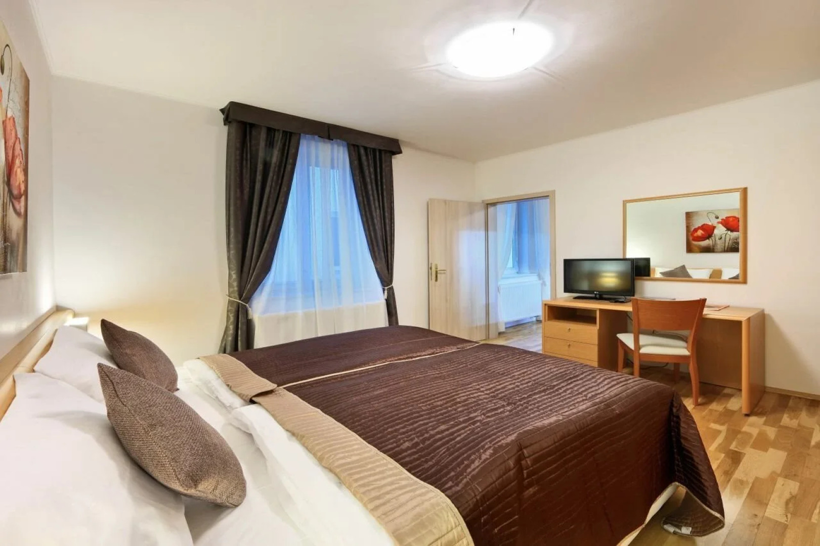 Salvator Superior Apartments