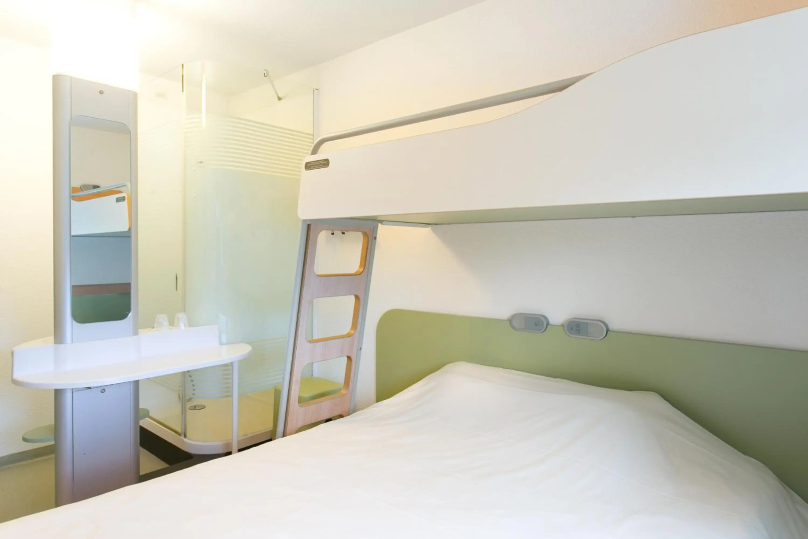 ibis budget Bordeaux Aeroport