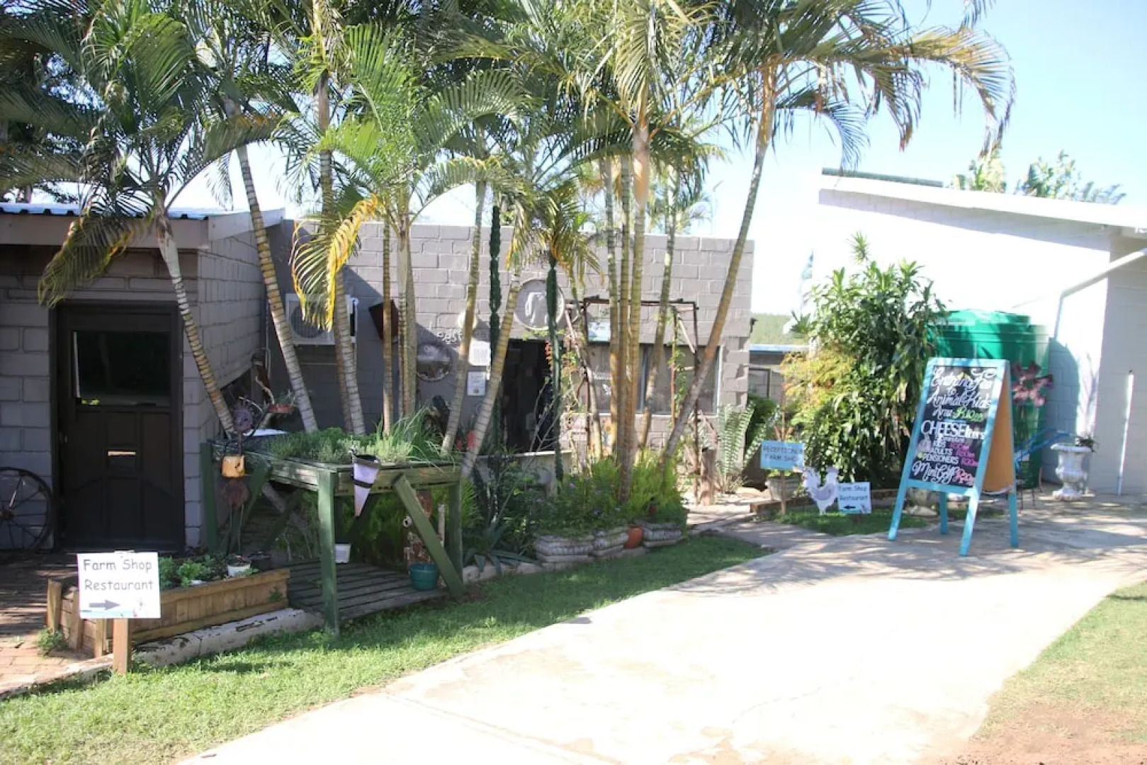 Chane Cheese Farm & Lodge