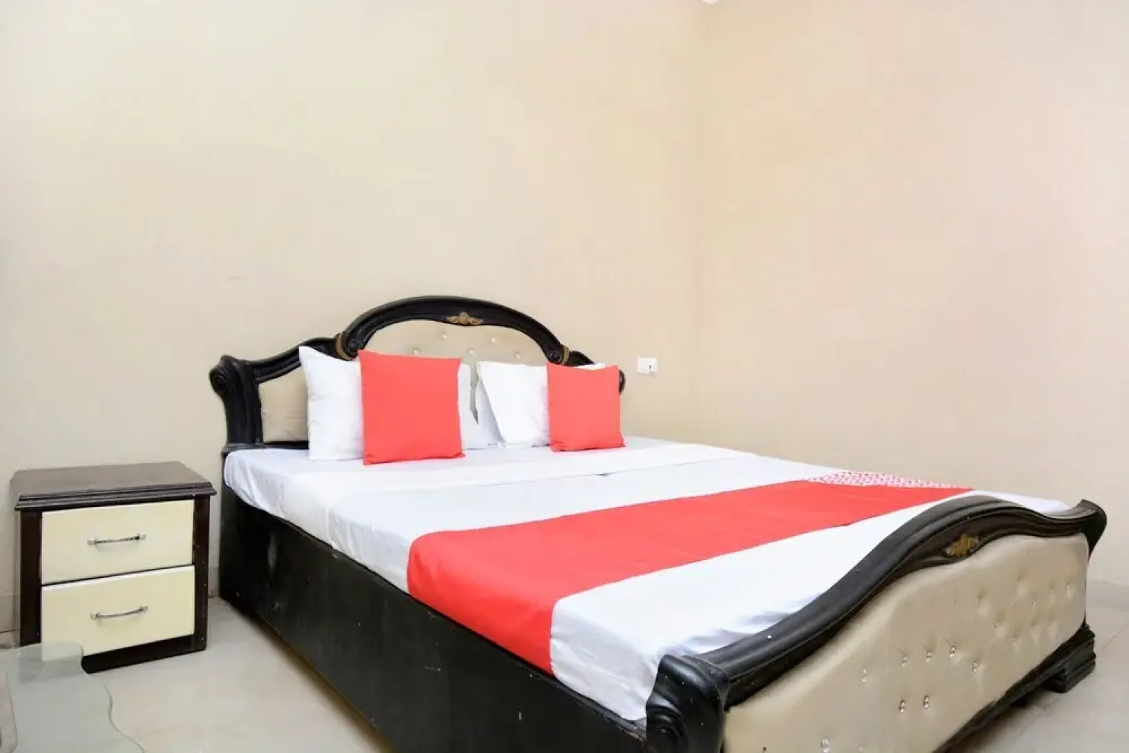 Dreamland By OYO Rooms