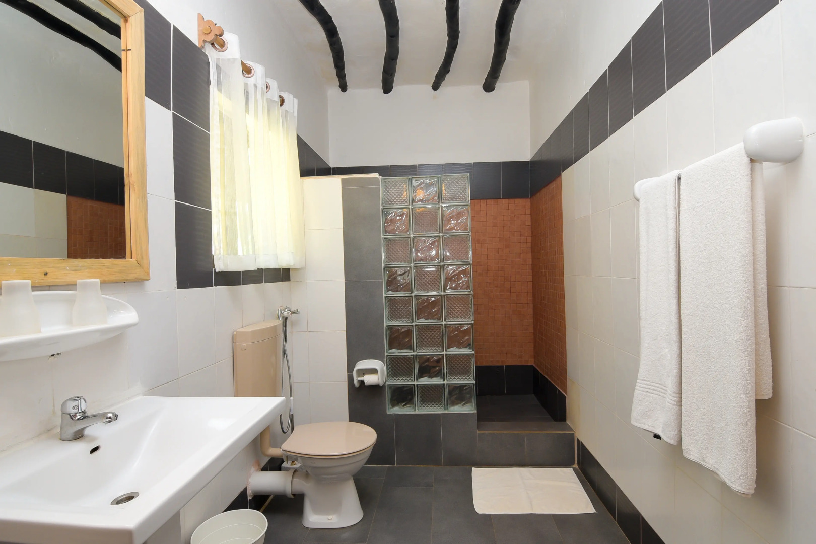 Tanzanite Beach Resort