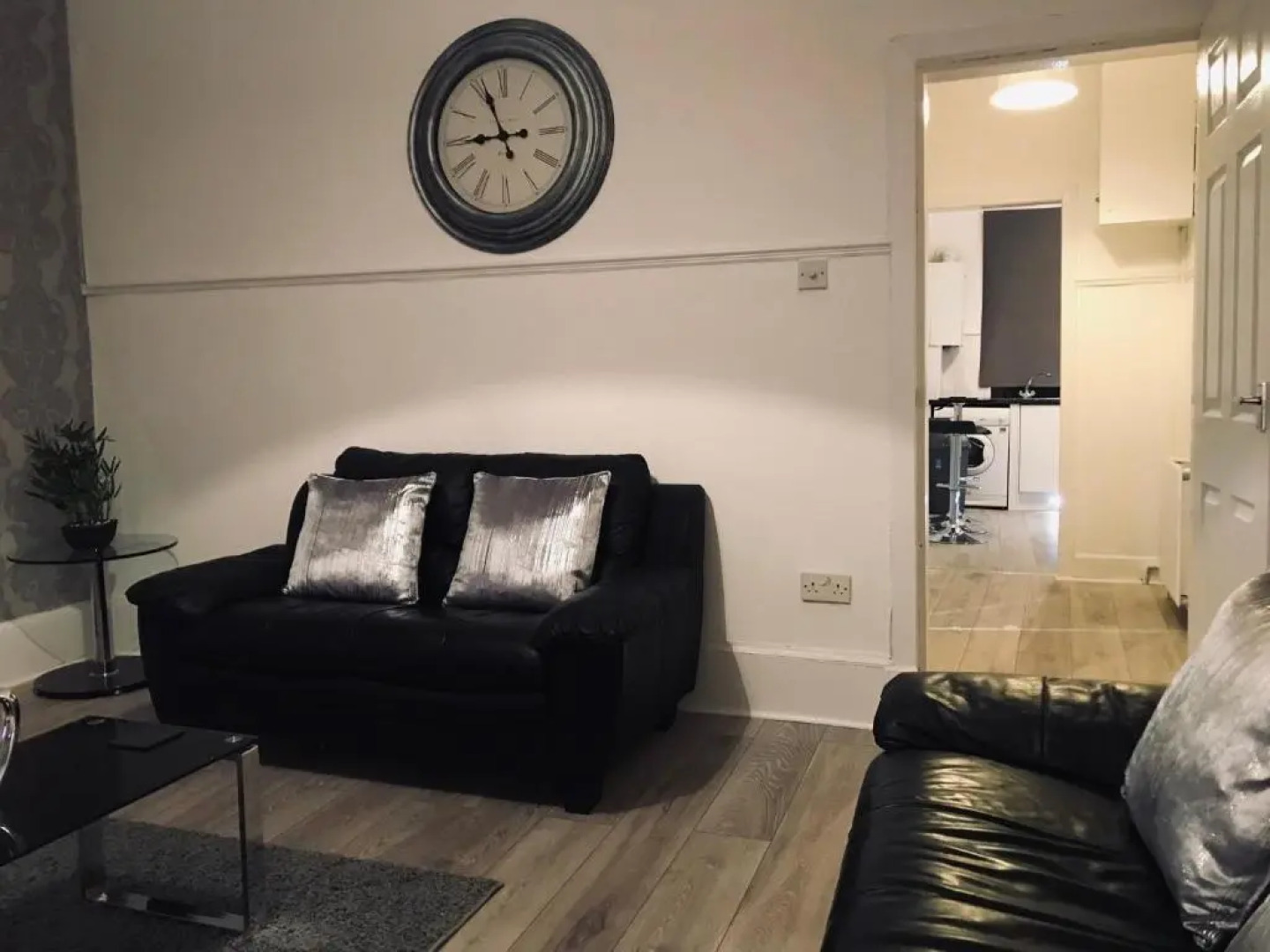 The Lion’S Rest - Boutique Apartment Suite.