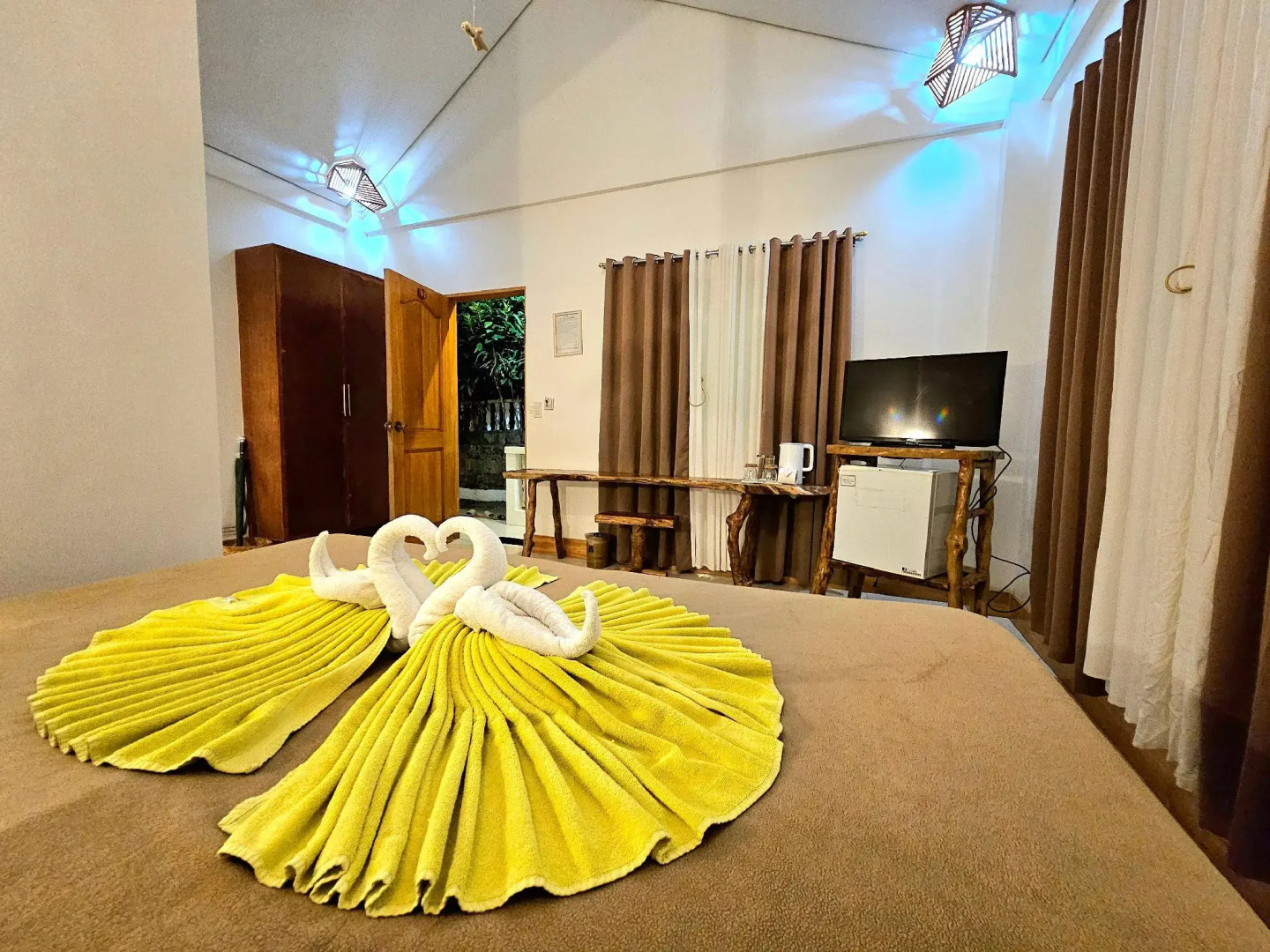 CocoLoco Boracay Beach Resort