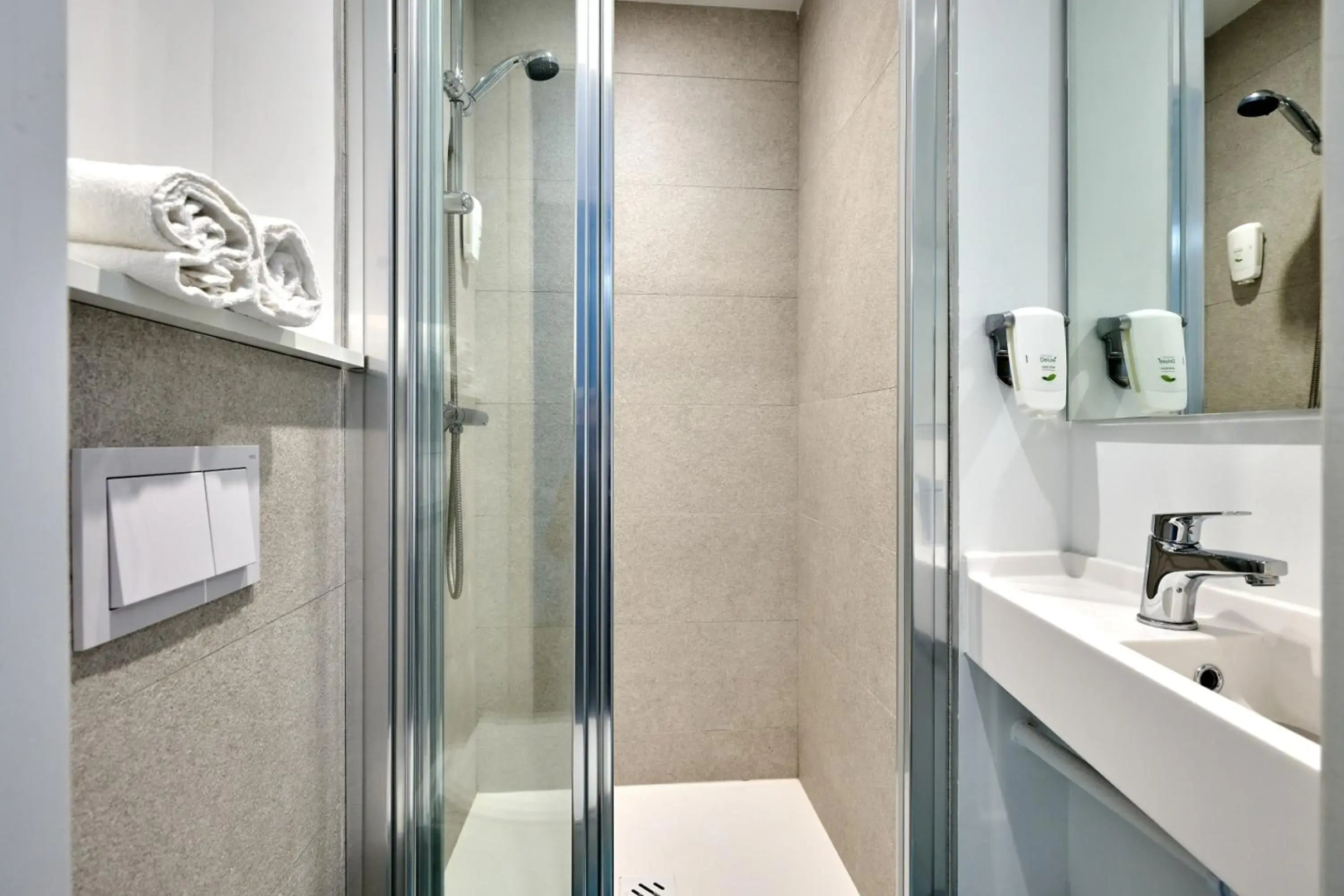 Kyriad Direct Dijon Sud - Chenove