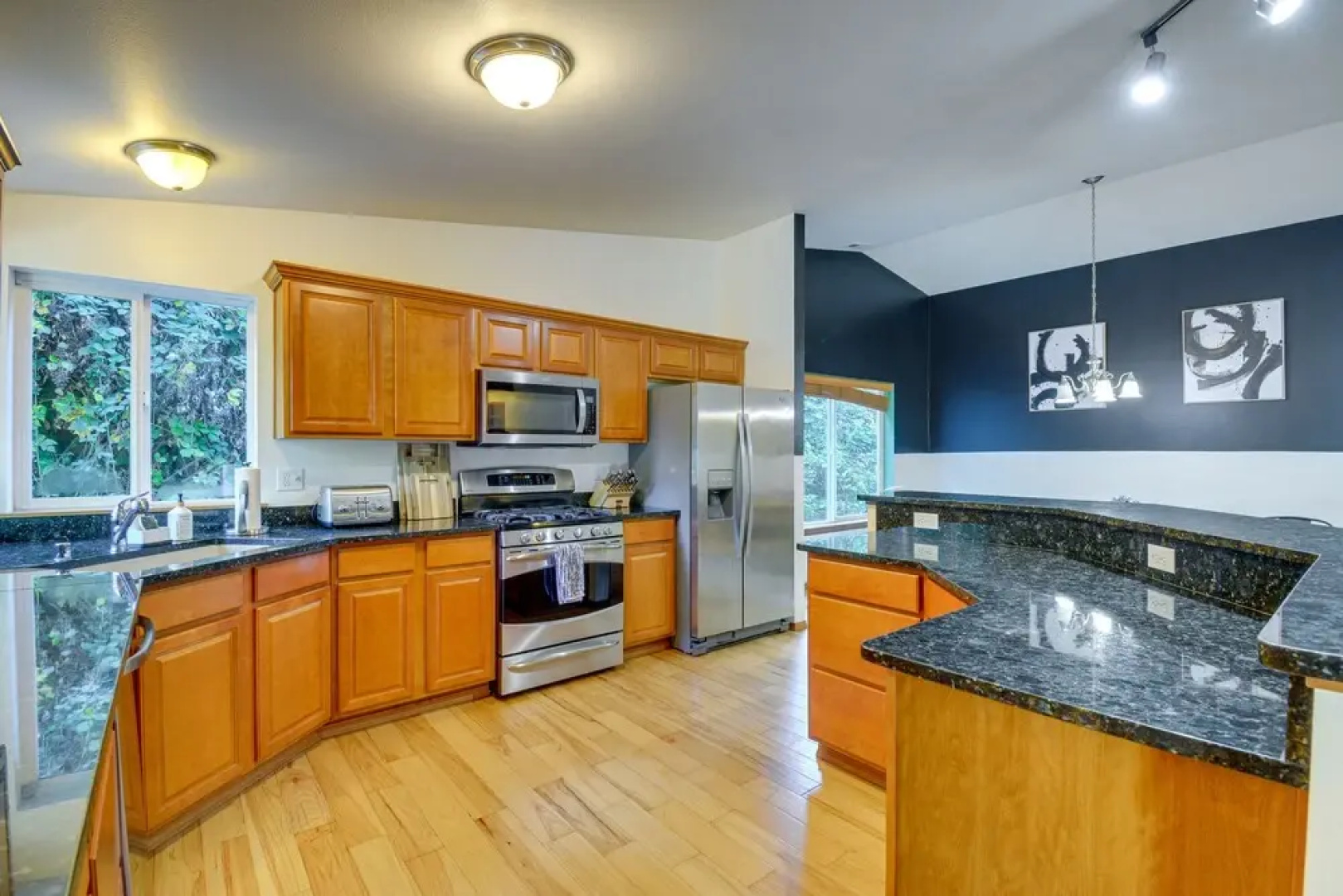 Gig Harbor Vacation Rental w/ Private Hot Tub!