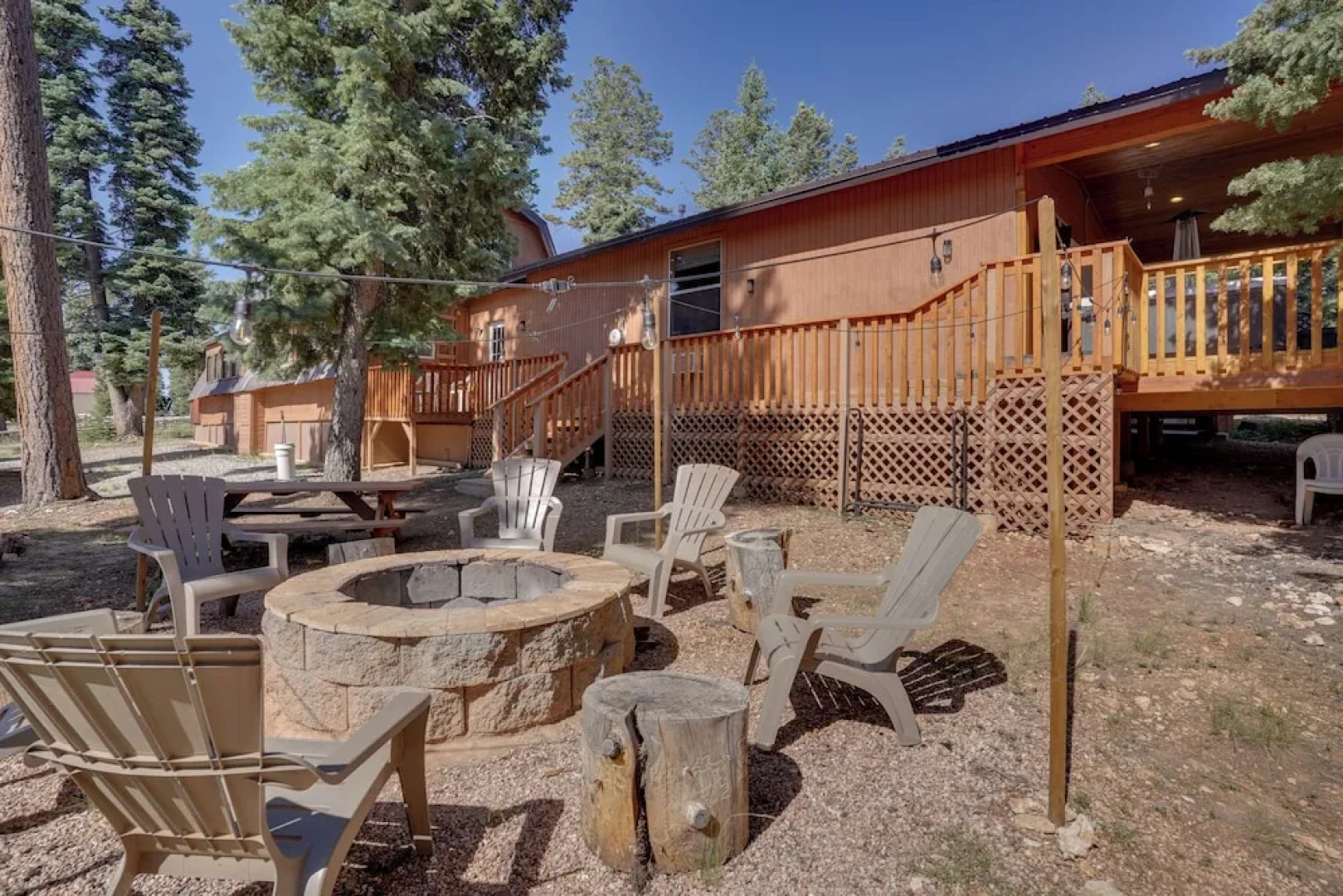 Spacious Duck Creek Village Cabin w/ Hot Tub!