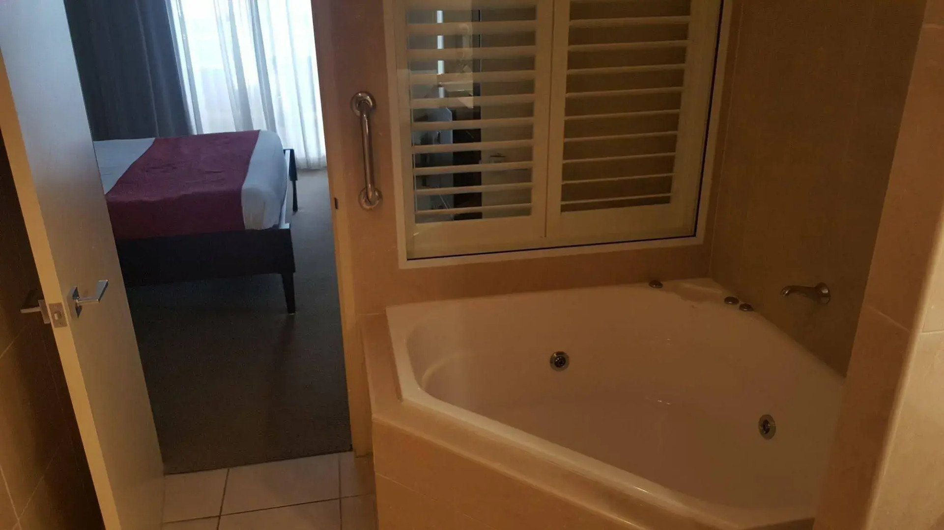 Pier Resort Apartments