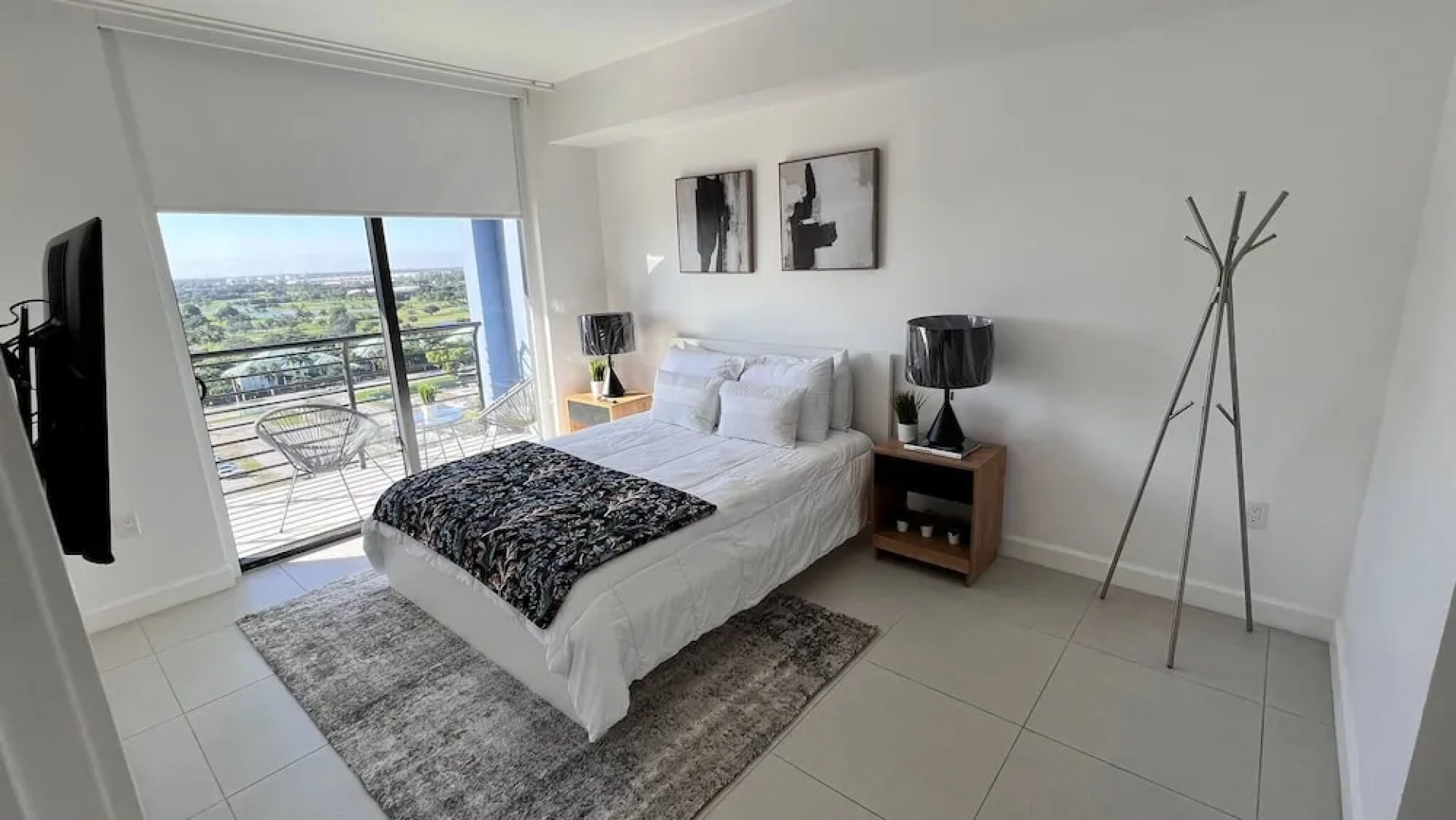 Apartment At Downtown Doral