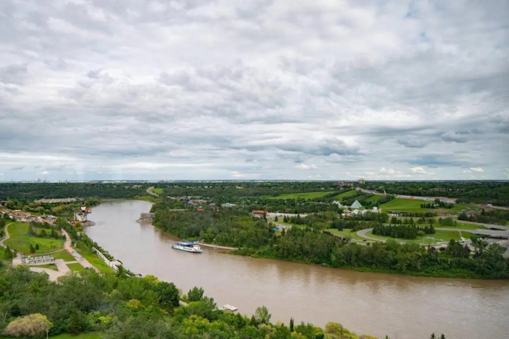 Courtyard by Marriott Edmonton Downtown