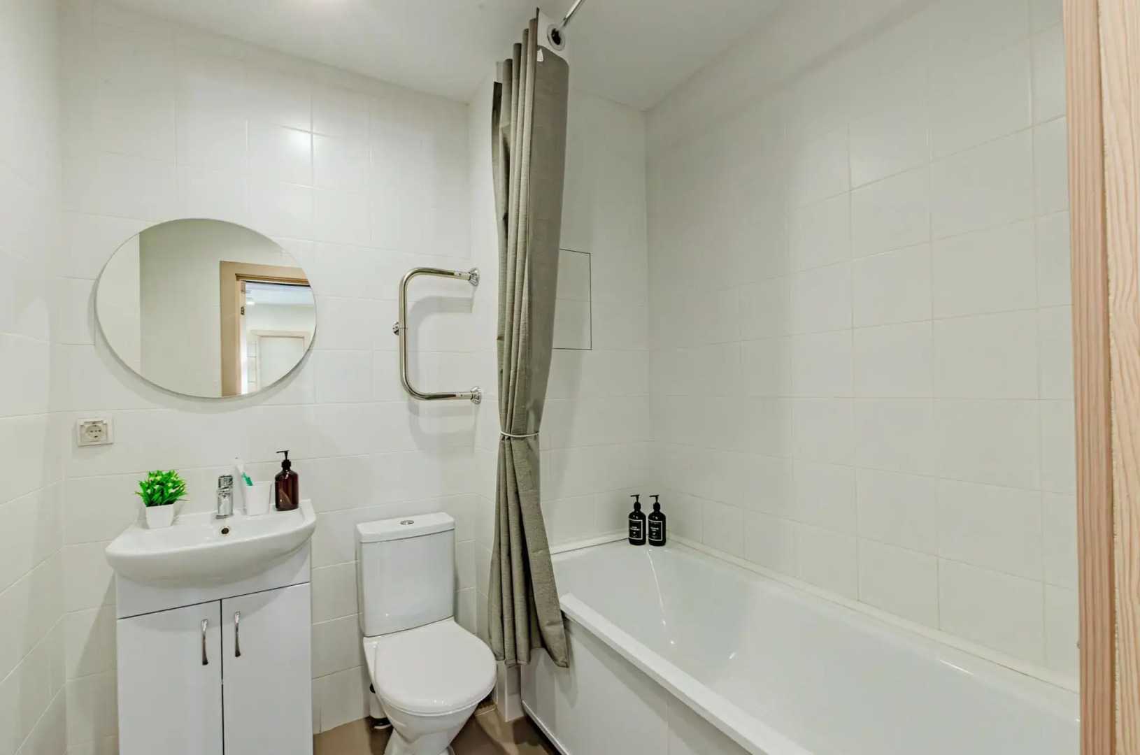 Апартаменты на улице Теплых встреч 3