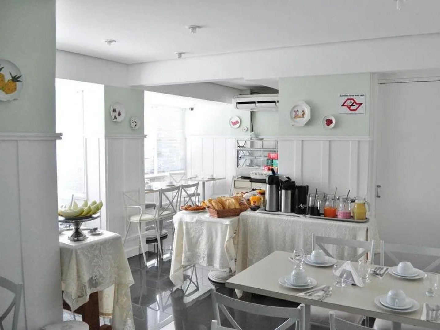 Hotel Tennessee Flat Ltda