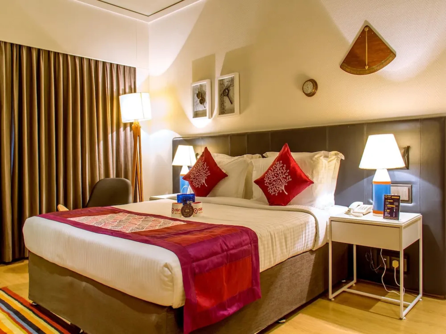 OYO 1447 The Port Hotel