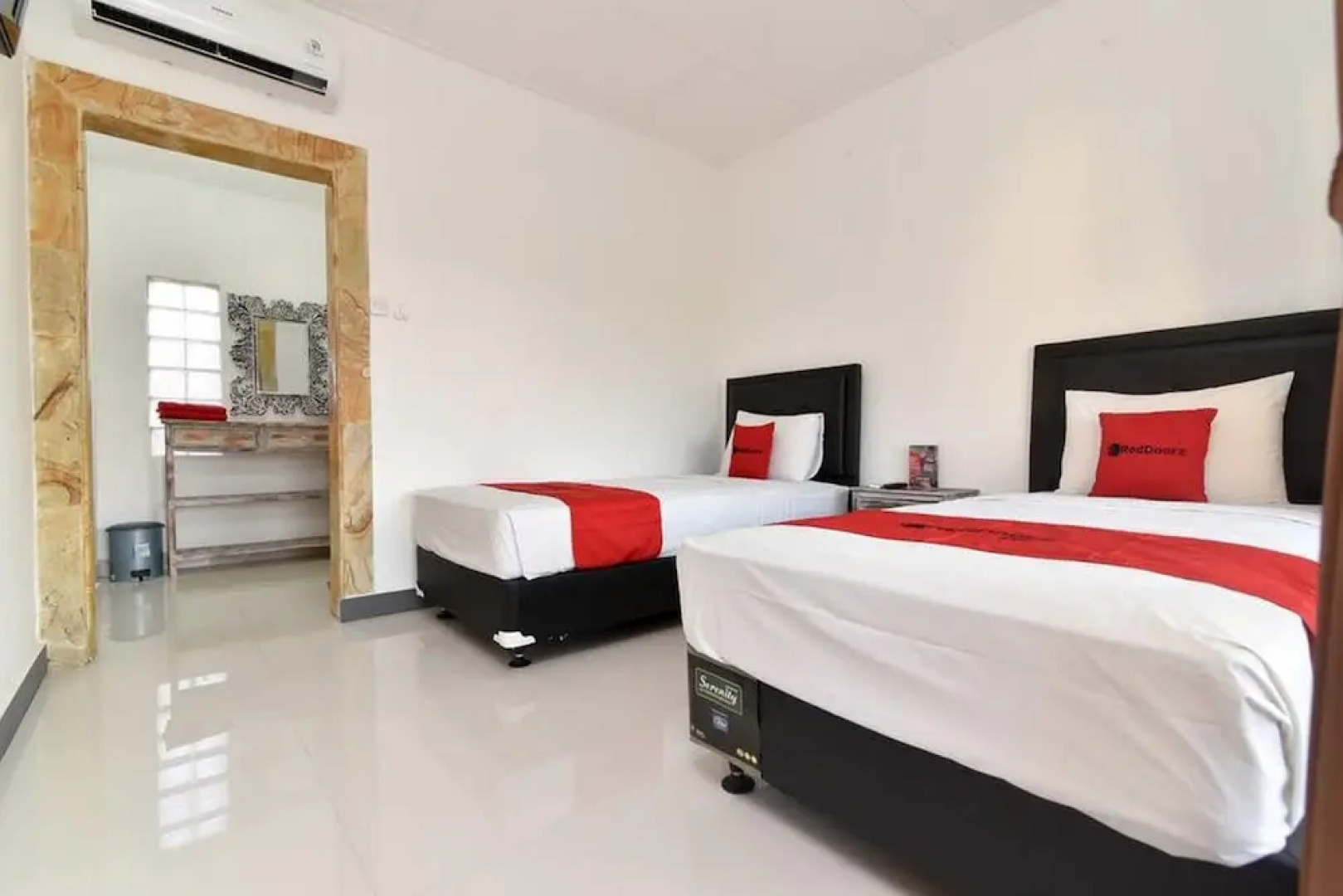 RedDoorz near Tanjung Benoa Beach