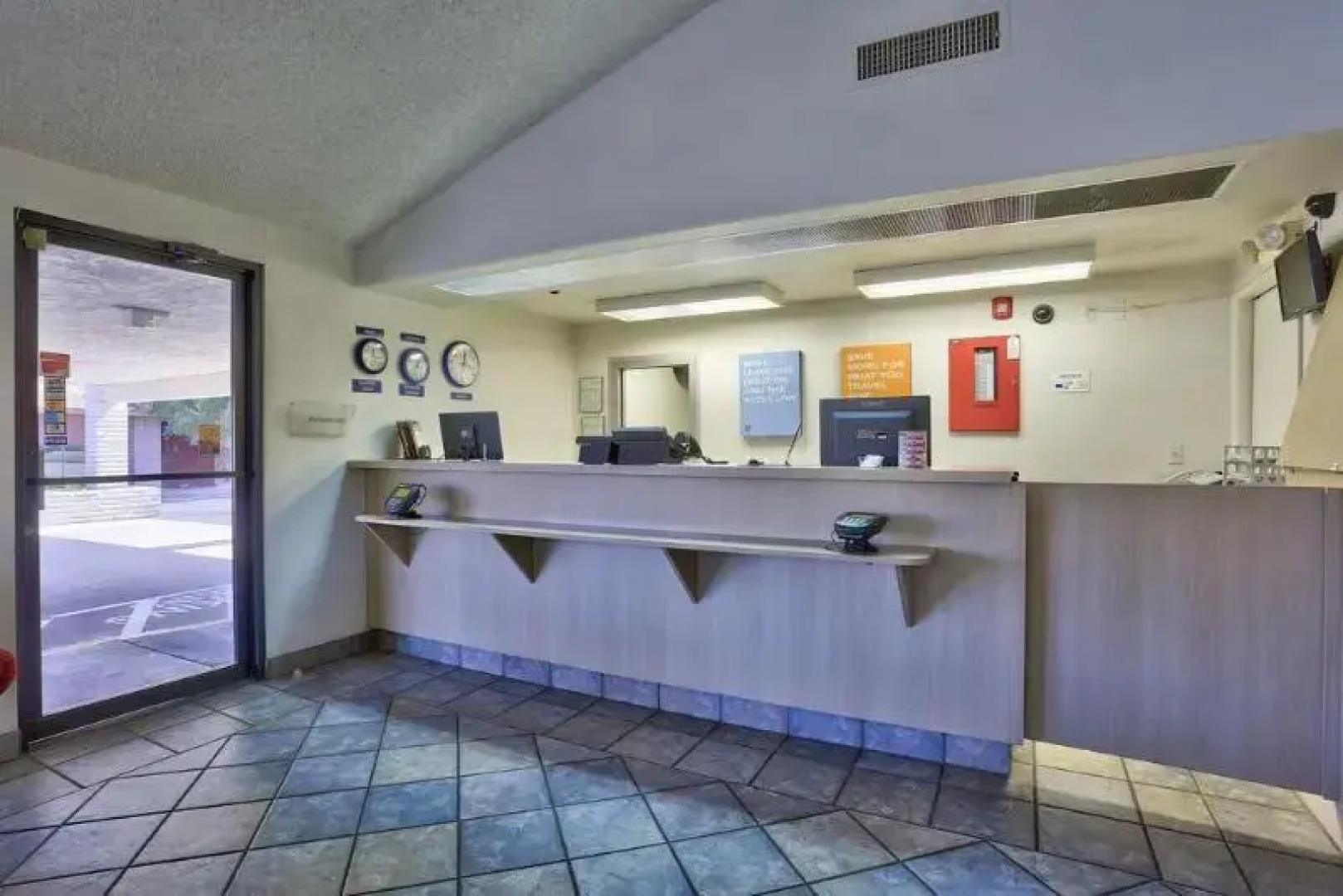 Motel 6 Kingman West