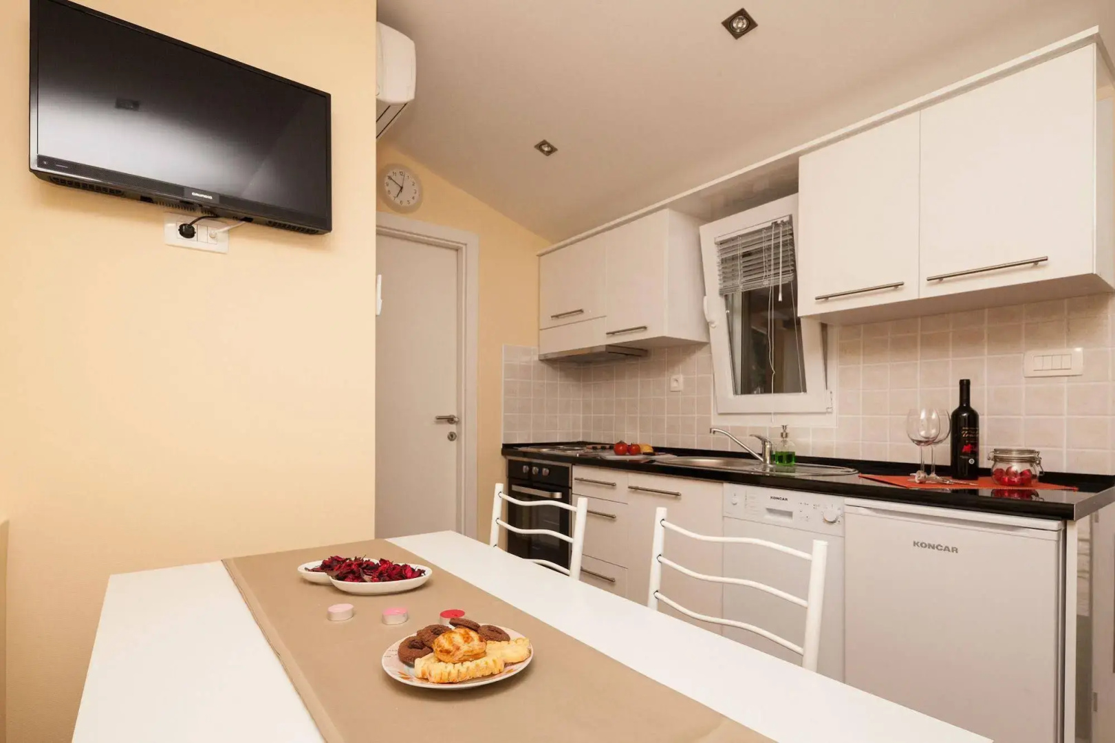 Zaton Holiday Resort Camping homes
