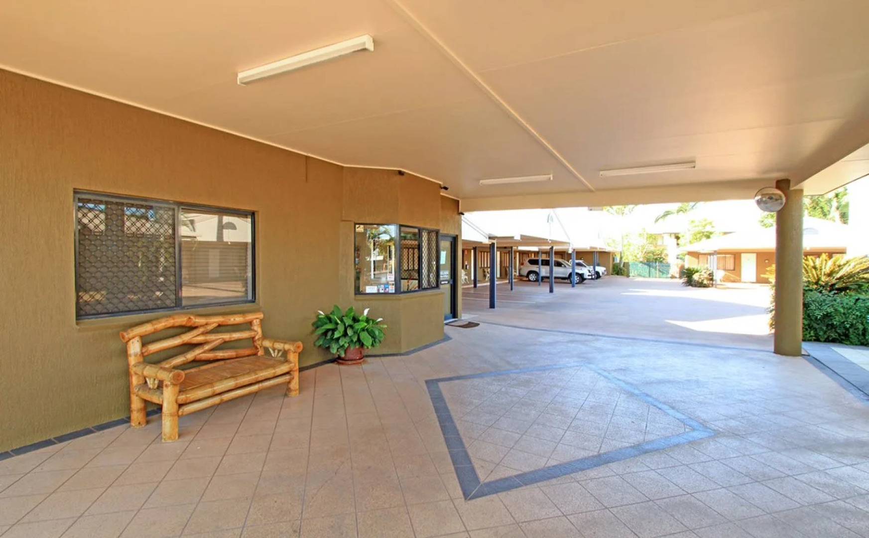 Rockhampton Palms Motor Inn