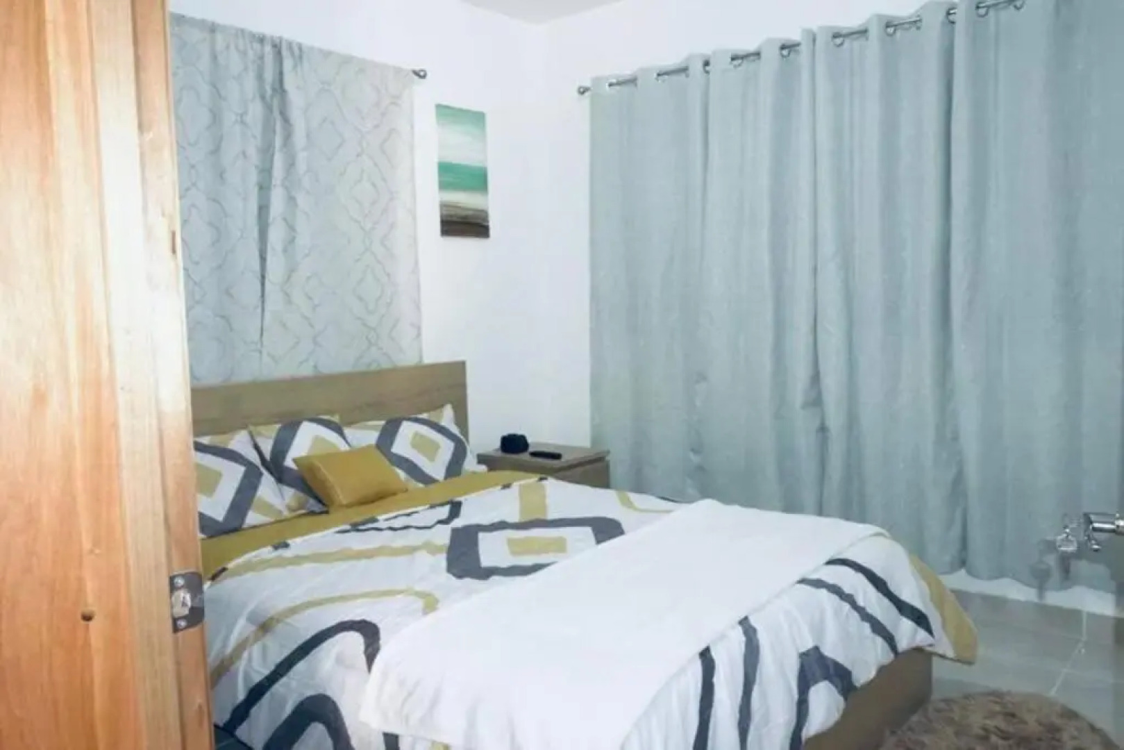 Confidence Luxurious Apartment B5- Gym Pool WIFI