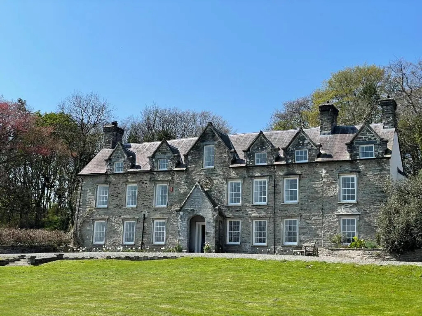 The Cottage at Noyadd Trefawr - Grade II*